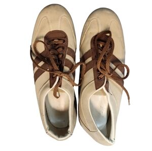 Vintage Brunswick Size 9 Bowling Shoes